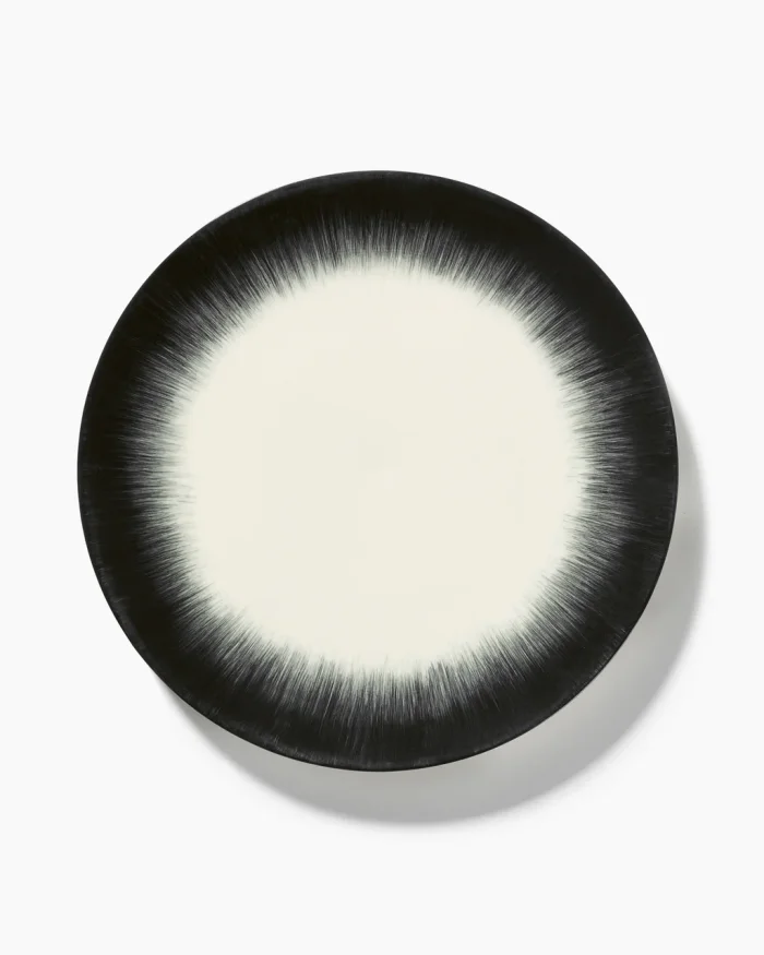 PLATE D28 CM DÉ OFF-WHITE/BLACK VAR 5