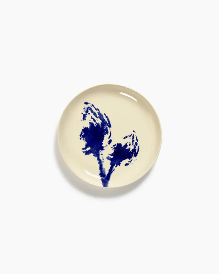 PLATE FEAST S L19 x W19 x H2 CM WHITE ARTICHOKE BLUE