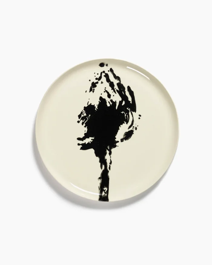 SERVING PLATE FEAST L35 x W35 x H2 CM WHITE ARTICHOKE BLACK