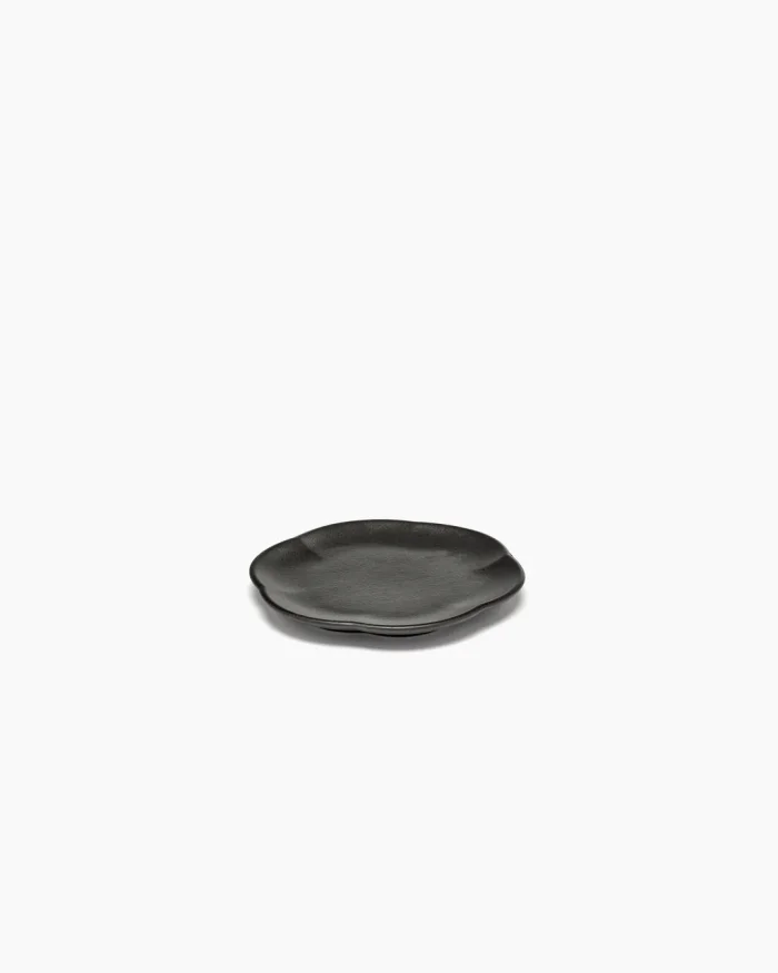 PLATE RIBBED INKU M L13,9 x W13,9 x H1,3 CM BLACK